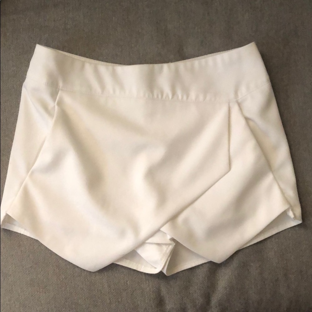 Envelope skort